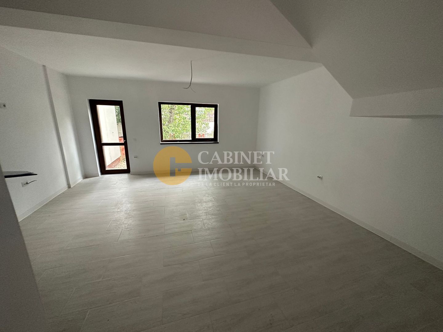 Duplex Valea Lupului 110MP utili 170 TEREN - Poză 11