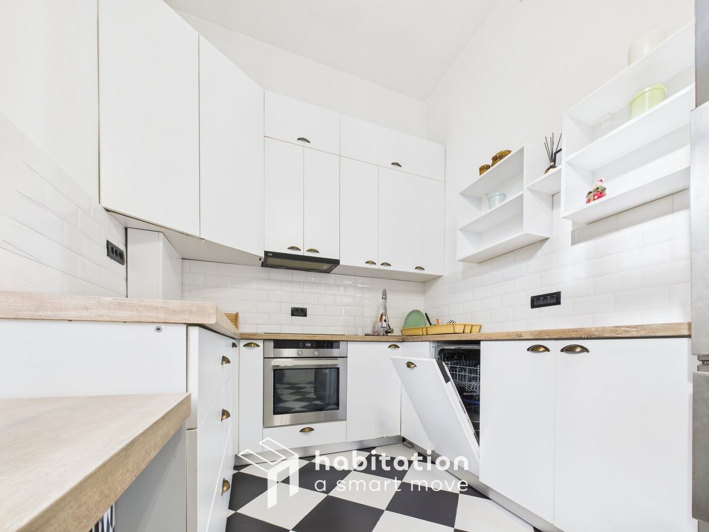 Apartament boem de închiriat 3 camere, 105mp–Iosefin, clădire istorică - Poză 6