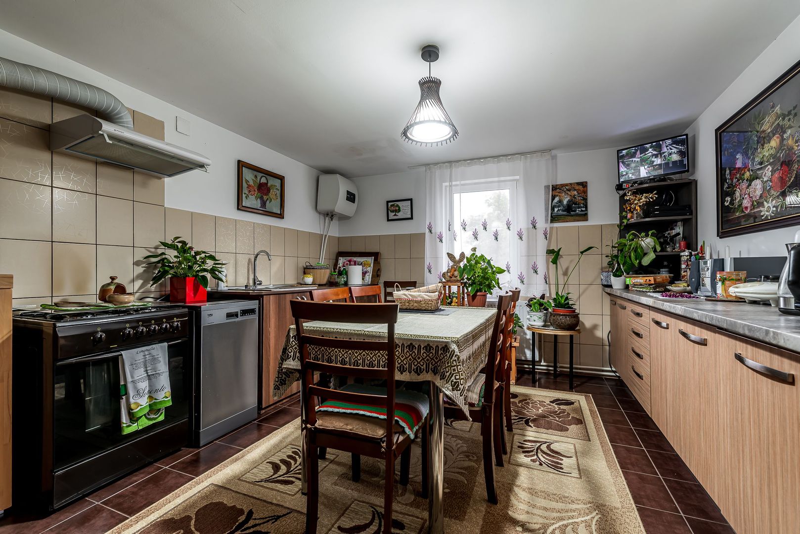 🏡 Mai mult decât o casă: libertatea de a trăi aproape de natură - Poză 13