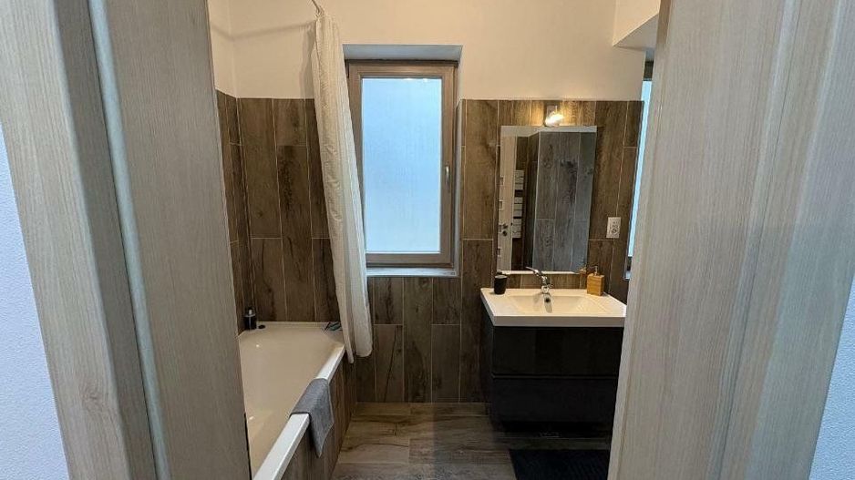 BRASADAS închiriază garsoniera in zona Unirii 2018 balcon. - Poză 4