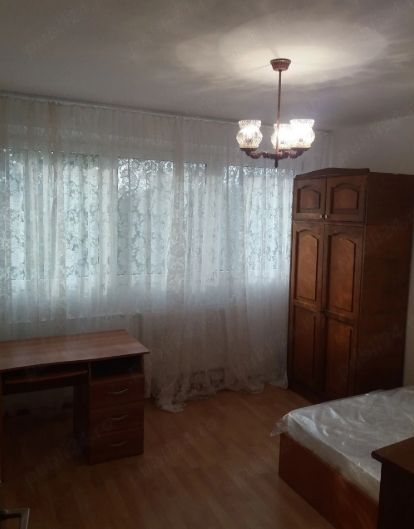 DE INCHIRIAT Apartament 2 camere - Eroii Revoluției - Poză 3