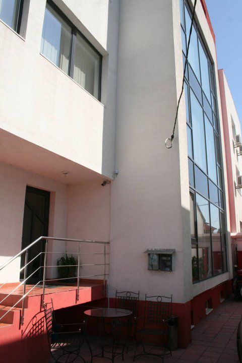 Vila pentru birouri in zona Bulevardul Banu Manta - Primaria Sector 1 - Poză 3