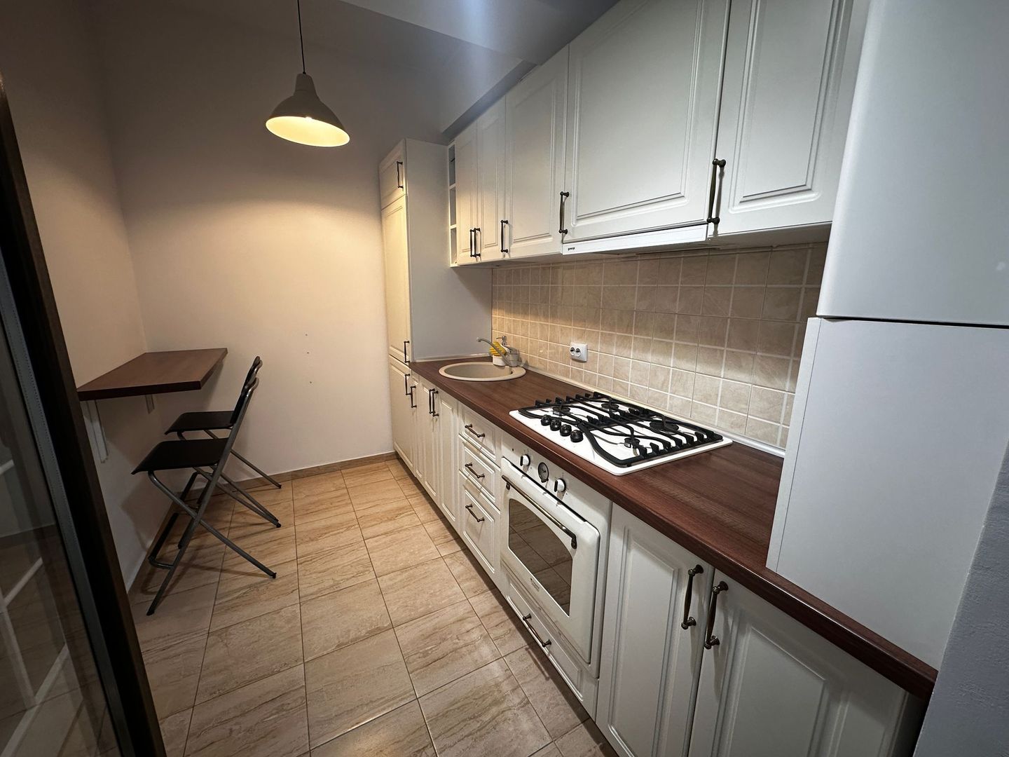 Garsoniera Studio Bloc NOU Metrou Dristor Mihai Bravu Centrala + Pat - Poză 1