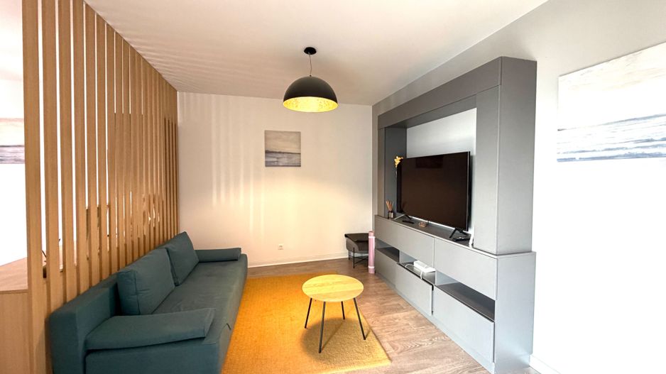OPORTUNITATE Studio cu  parcare inclusa | mobilat si utilat | Aviatiei - Poză 9