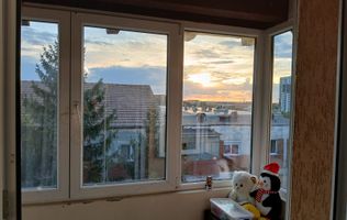 Apartament 2 camere cu 2 balcoane și pod – zona Torontalului