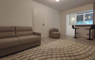 Apartament cu doua camere decomandat,  strada Turda