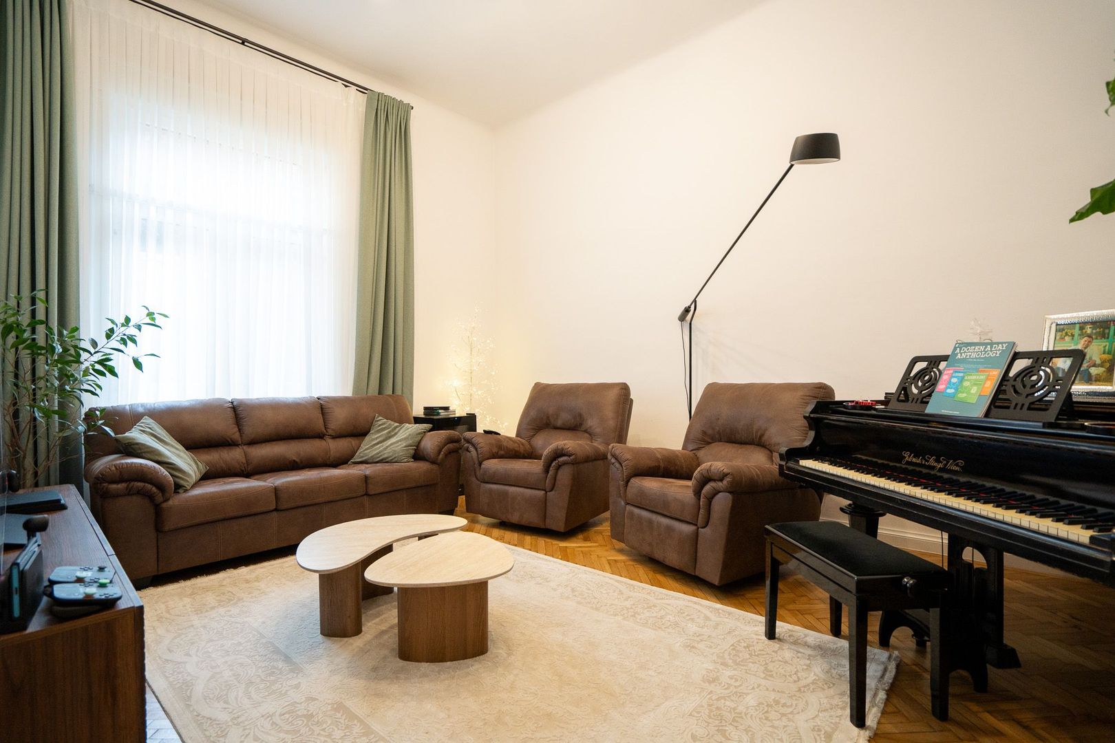 Apartament 3 camere 2 bai Ultracentral lux - Poză 5