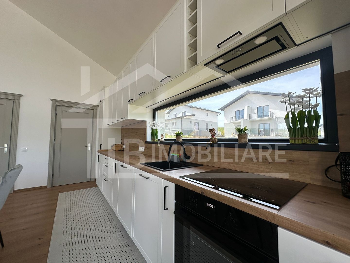 Casa individuala, 4 camere, 300mp, Zona Livezeni - Poză 6