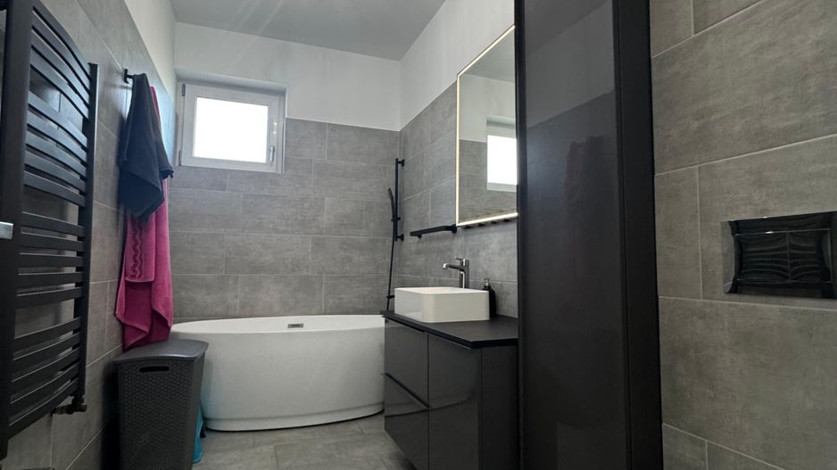 3 CAMERE + LOC DE PARCARE || SISESTI - Poză 16