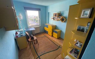 Apartament cu 4 camere de inchiriat-Str Republici-Zona 7 Noiembrie - Poză 12