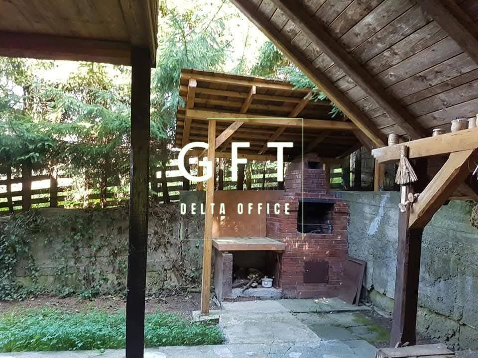 Casa de vacanta -Piatra Fantanele+900 mp. teren - Poză 4