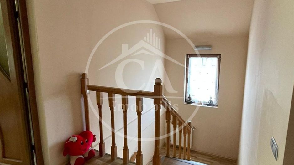 Casă de vanzare cu 3 camere în Cartierul Tineretului, Haieu, Bihor - Poză 15