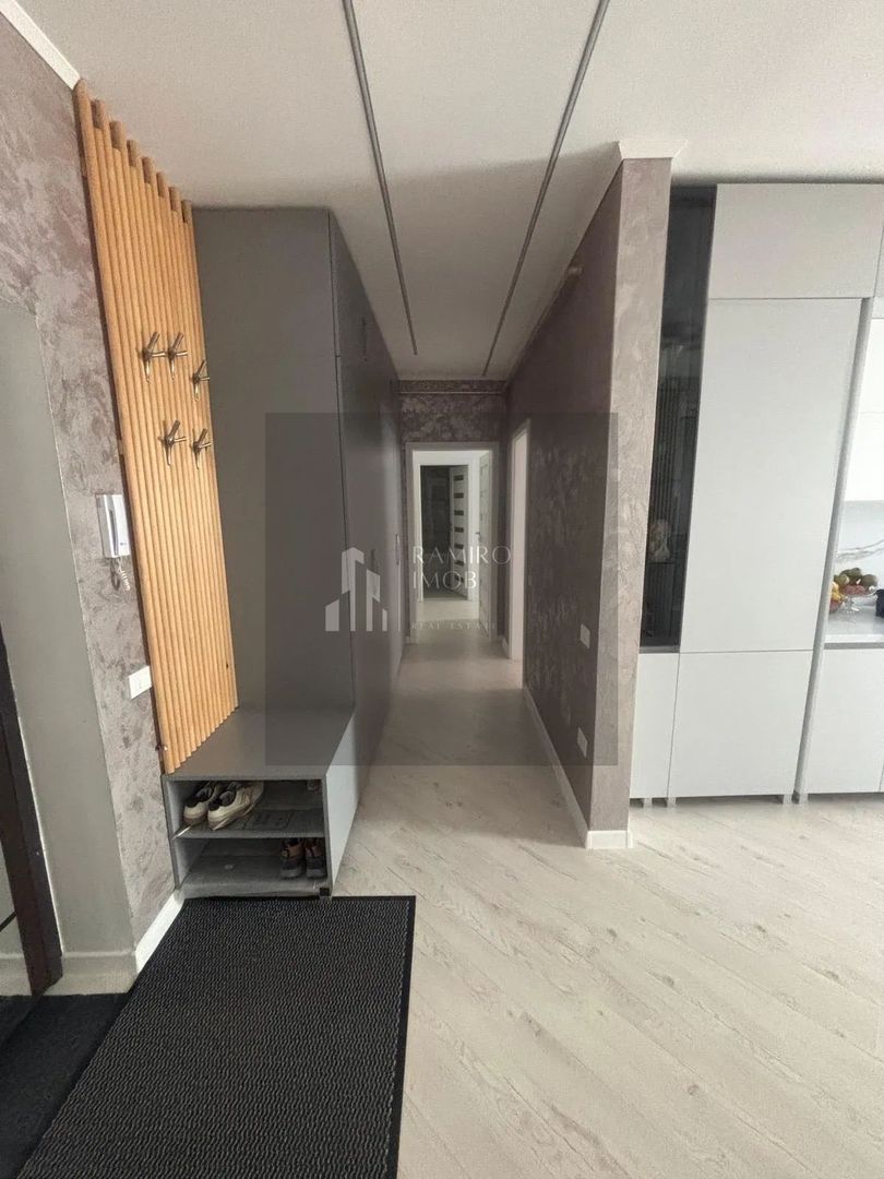 Apartament 3 camere decomandat Grand Kristal Residence/loc parcare - Poză 3