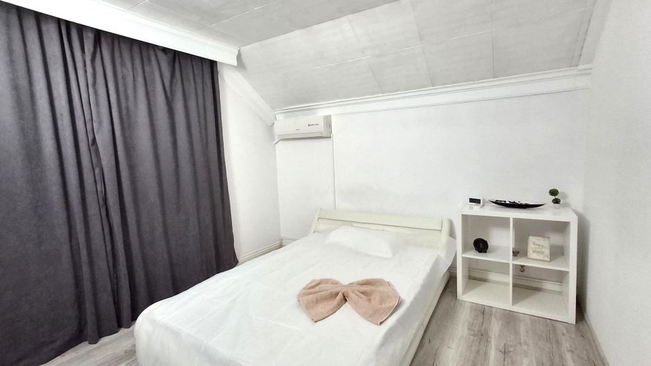 De Vanzare  Casa  zona Calea Calarasi - Poză 6