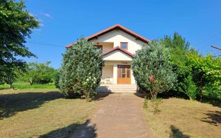 Casa P+1 Baicoi 2700 mp zona rezidentiala. - Poză 1