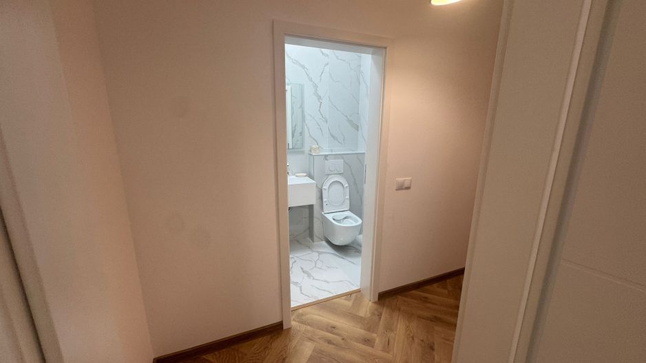 Apartament 3 camere de închiriat – zonă centrală, lângă Mall-ul nou - Poză 12