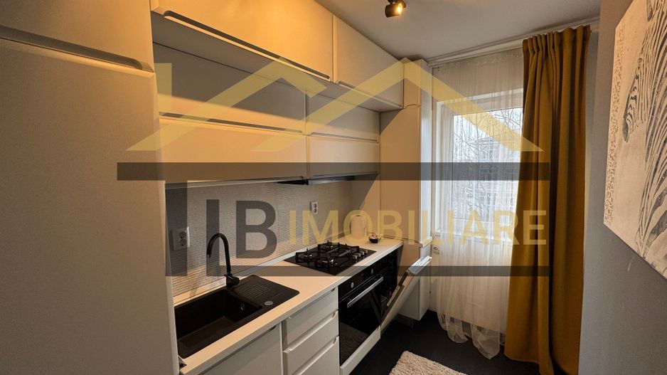 Apartament de 2 camere, 47 mp, parcare, Zona Semicentrala - Poză 4