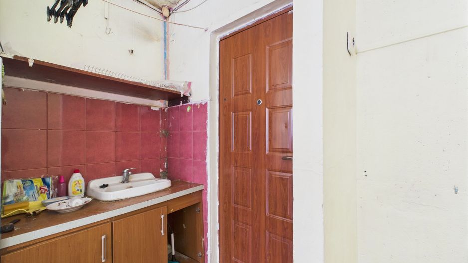 Garsonieră la parter zona UMT - Poză 4