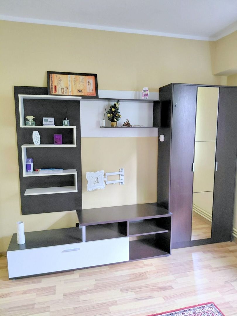De inchiriat apartament cu o camera, parter, Mazepa 1, 260 euro - Poză 5