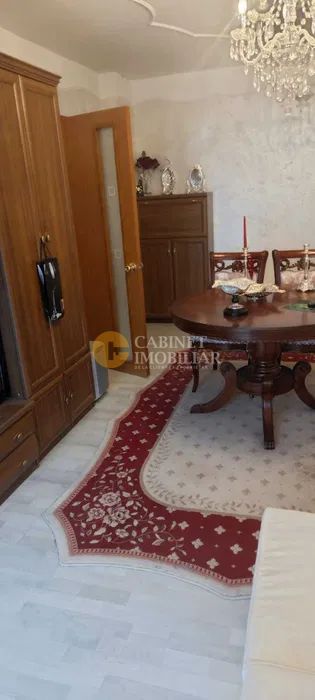 PACURARI - 4 CAMERE DECOMANDAT - ETAJ 2 - Poză 5