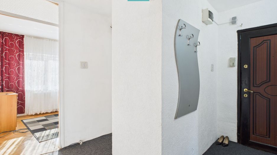 Apartament decomandat cu patru camere de inchiriat - Poză 15