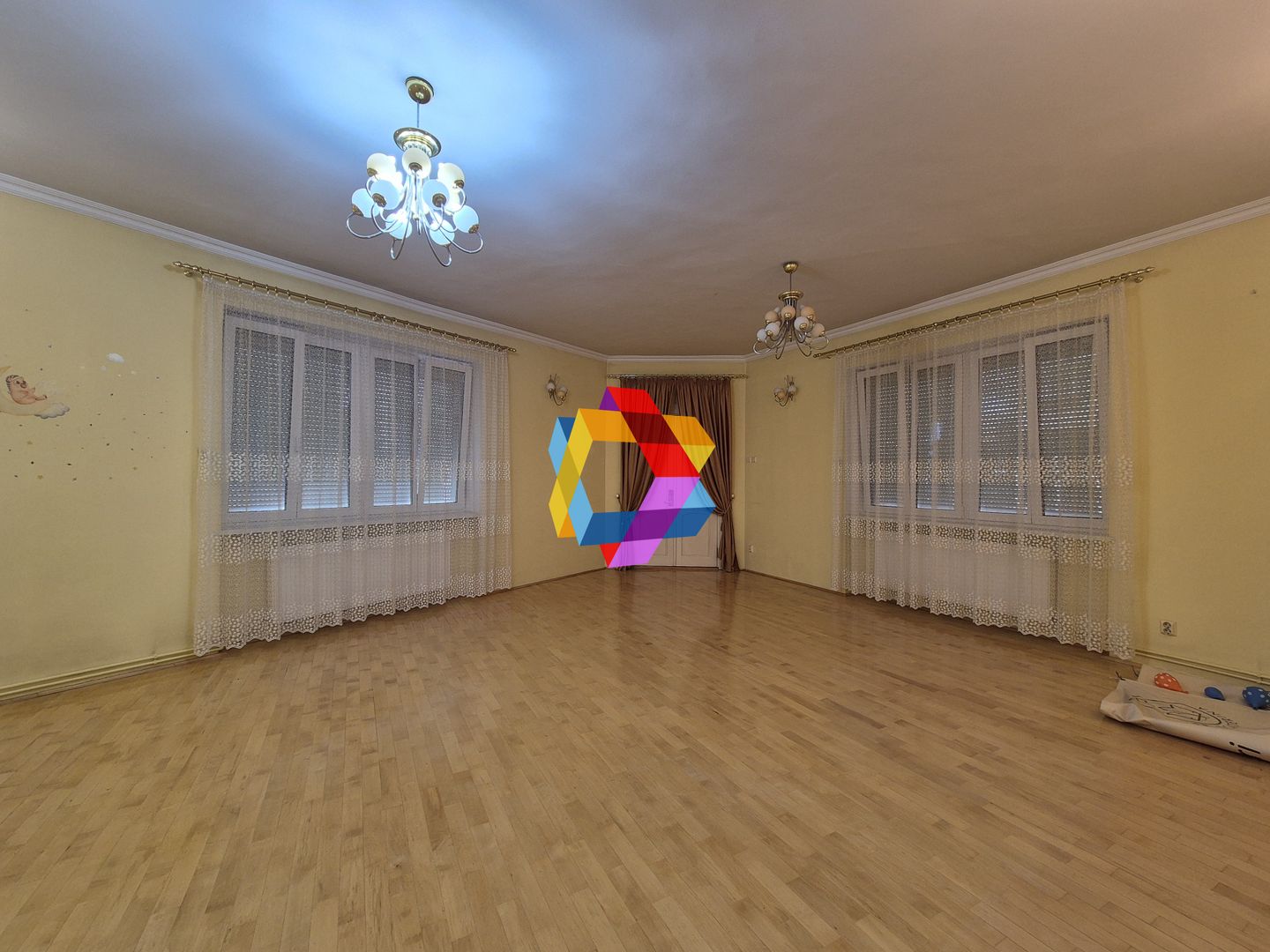 Casa in Brașov - 540 mp  # plus-imo.ro - Poză 2