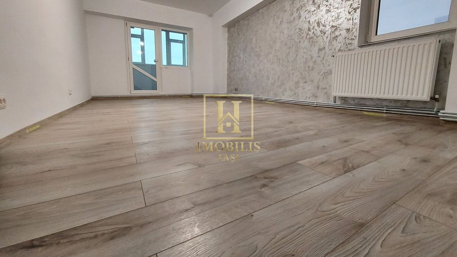 Apartament 3 camere decomandat 84 mp Pacurari 148000 euro - Poză 6