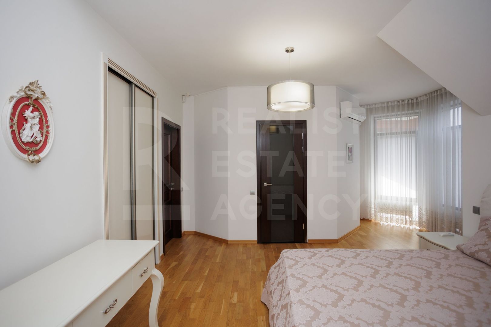 Chirie, casă 350 mp + 6 ari, str. Alexei Mateevici, Centru - Poză 15
