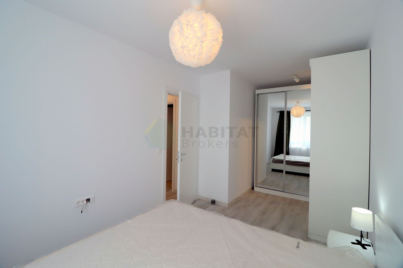 Hils Pallady, la trei minute de metrou, loc de parcare inclus. - Poză 10