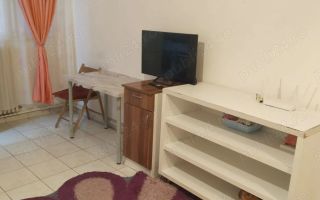 #, vând garsonieră în Tudor, în spate la Iulius Mall (Iasi) - Poză 6