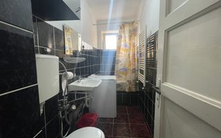 Apartament cu 2 camere in zona centrală - Poză 7