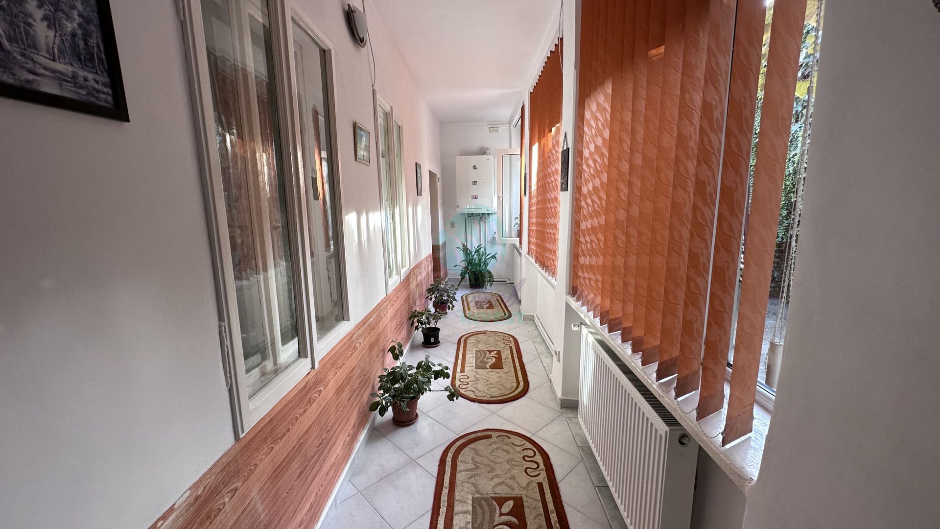 Casa batraneasca intre Parcul Carol si Parcul Tineretului - Poză 7