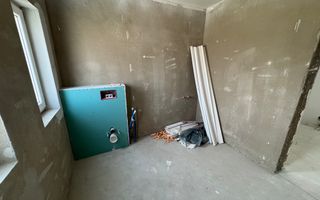 Aproape de benzinaria ESO. Finisaje la alegere - Poză 16