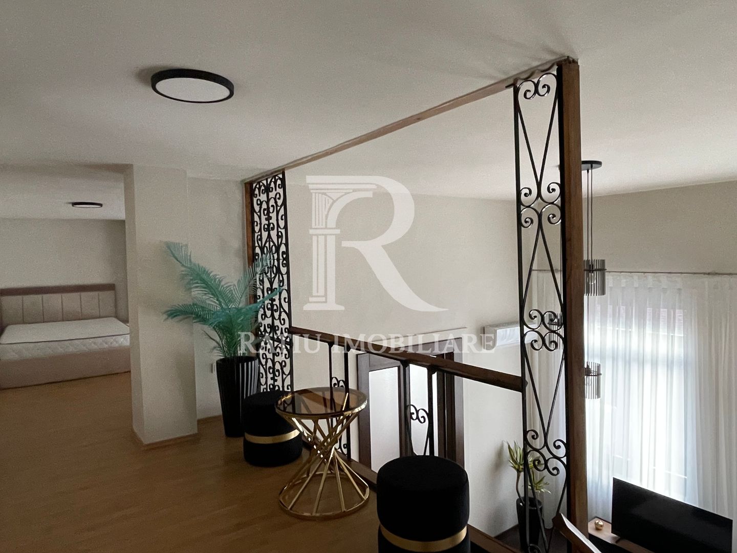 Proprietate Exclusivistă | Apartament la Casă | Ultracentral | Oradea - Poză 6