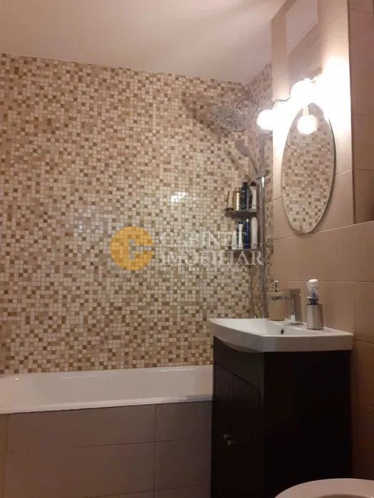 3 camere decomandat- Etaj 2- Renovat - Zona Alexandru cel Bun/ Minerva - Poză 6