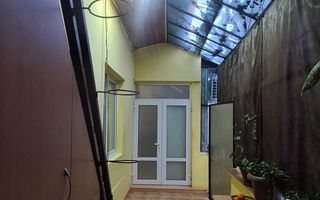 Casa cu de vanzare cu 2 camere Ultracentral, pe Tudor Vladimirescu - Poză 9