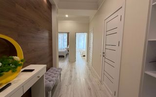 Apartament cu 2 dormitoare si living chiar in centrul Chișinăului - Poză 7