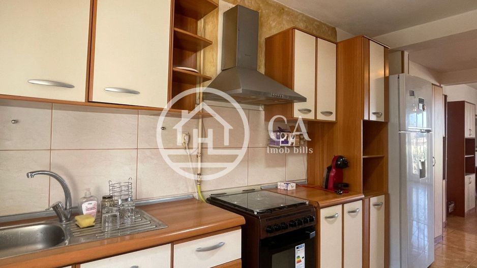 Casă de vanzare cu 4 camere în Sântandrei, Bihor - Poză 5