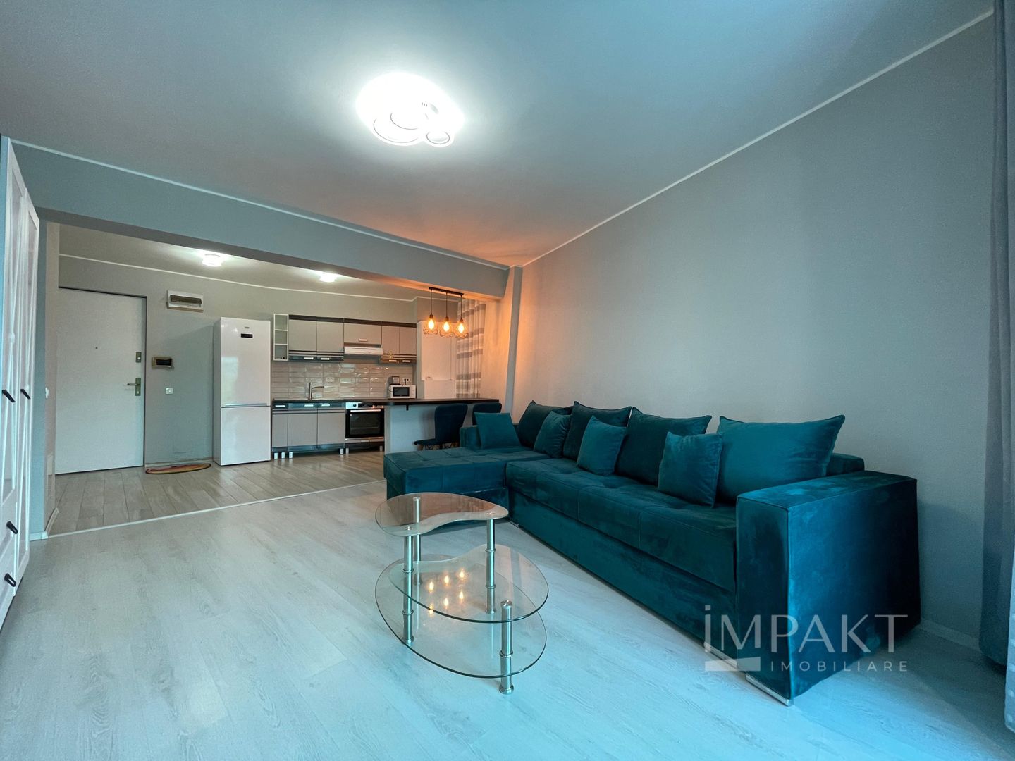 Apartament de vanzare tip studio in zona Frunzisului! - Poză 2