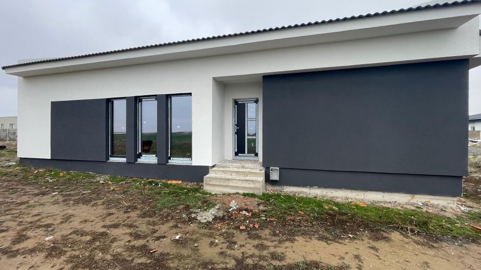 Duplex 3 camere 124.900 Euro la cheie - Poză 1