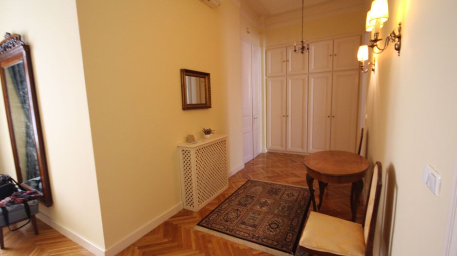 APARTAMENT DEOSEBIT IN ZONA CENTRALA - Poză 21