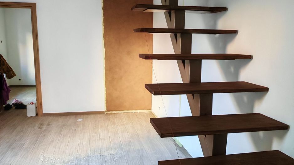 Corp de casa P+M 4 camere , ASTRA - Carpatilor -LIDL- ,curte comuna. - Poză 37