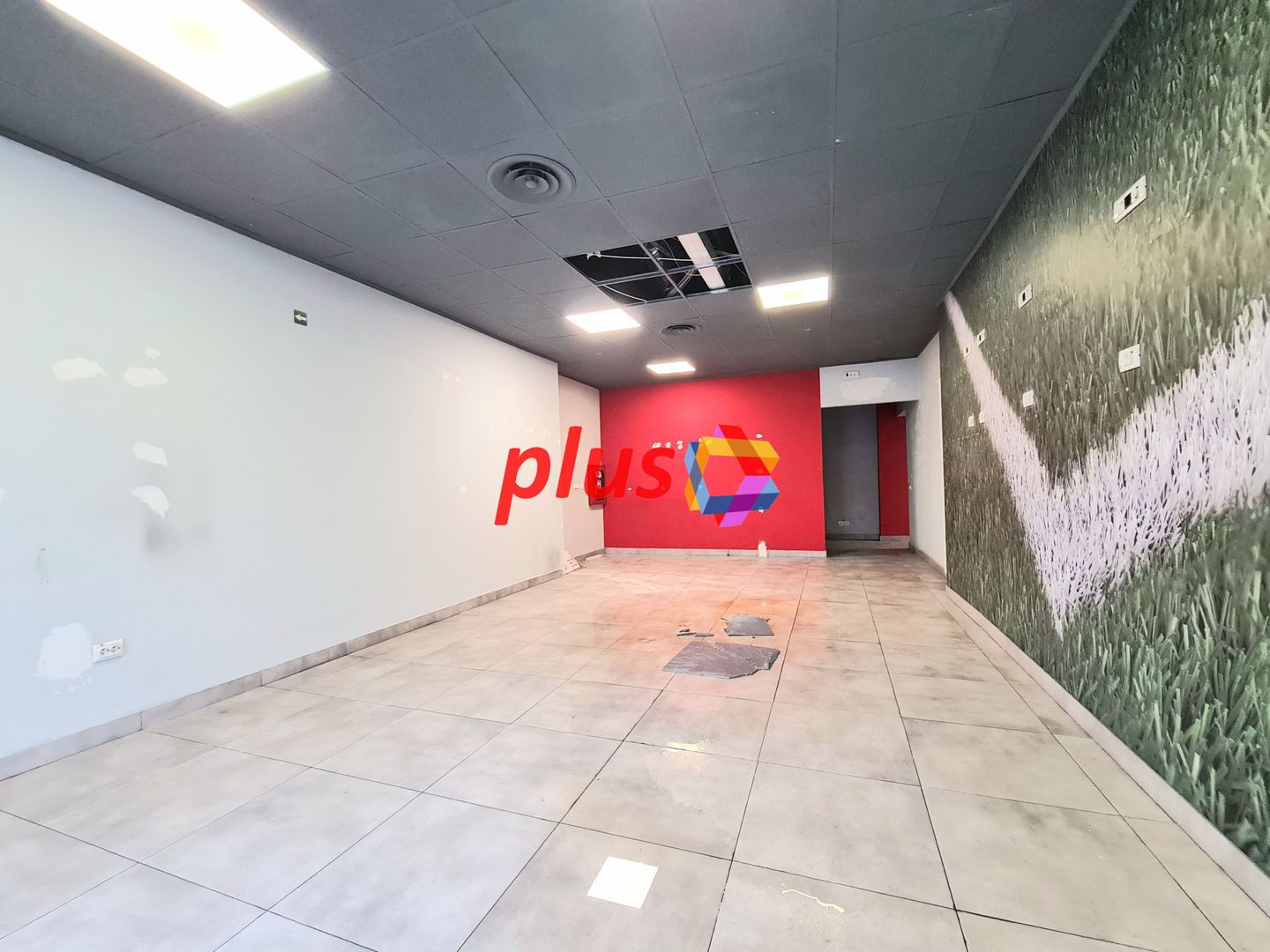 Spatiu comercial de închiriat Brasov - 80 mp  # spatii-comerciale-brasov.ro - Poză 3