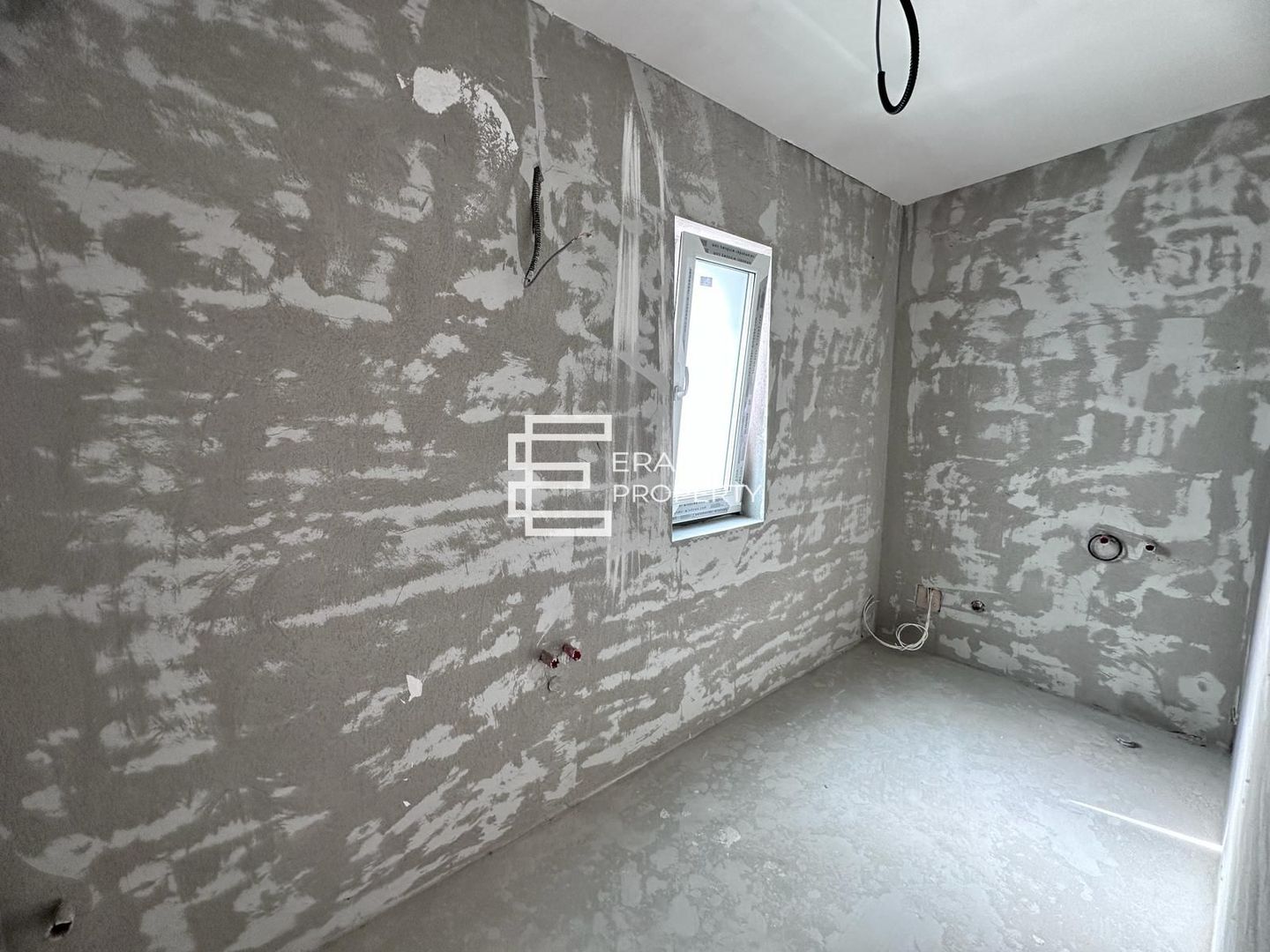 Casă nouă, cu pivniță, pod și 3 dormitoare – situată pe colț - Cisnadie - Poză 4