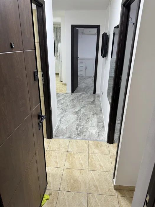 Vând Apartament 2 Camere Decomandat în Bloc Nou (2012) - Poză 9