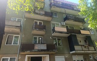 BRASADAS vinde ap 2 cam etaj 3/4 - Poză 1