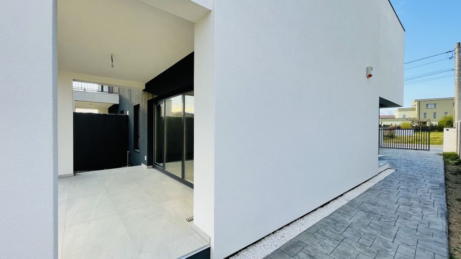Duplex Ultramodern, impecabil executat | 4 dormitoare & 2 terase - Poză 10