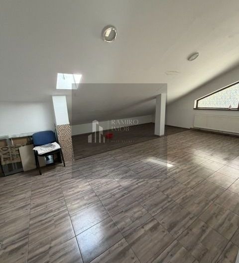 Spatiu Comercial / Birouri Metrou Aparatorii Patriei - Poză 13