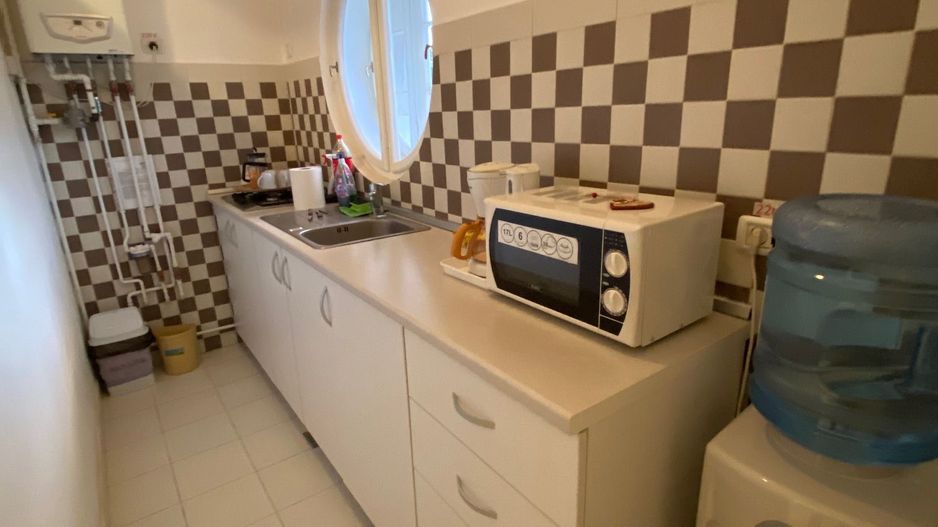 Spațiu de birouri de 143mp de închiriat în zona Central - Poză 3