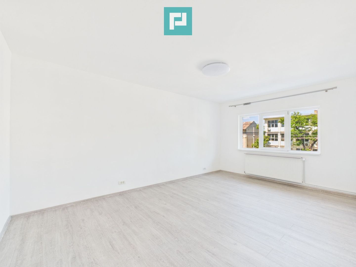 Apartament cu 3 camere de închiriat, Podgoria Arad - Poză 9